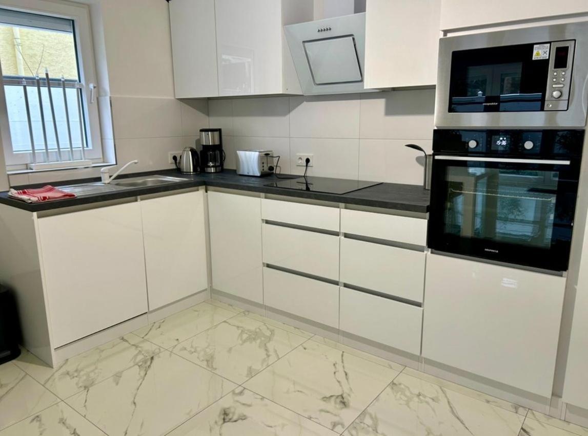 Ferienwohnung Patricia Bad Neuenahr-Ahrweiler Luaran gambar