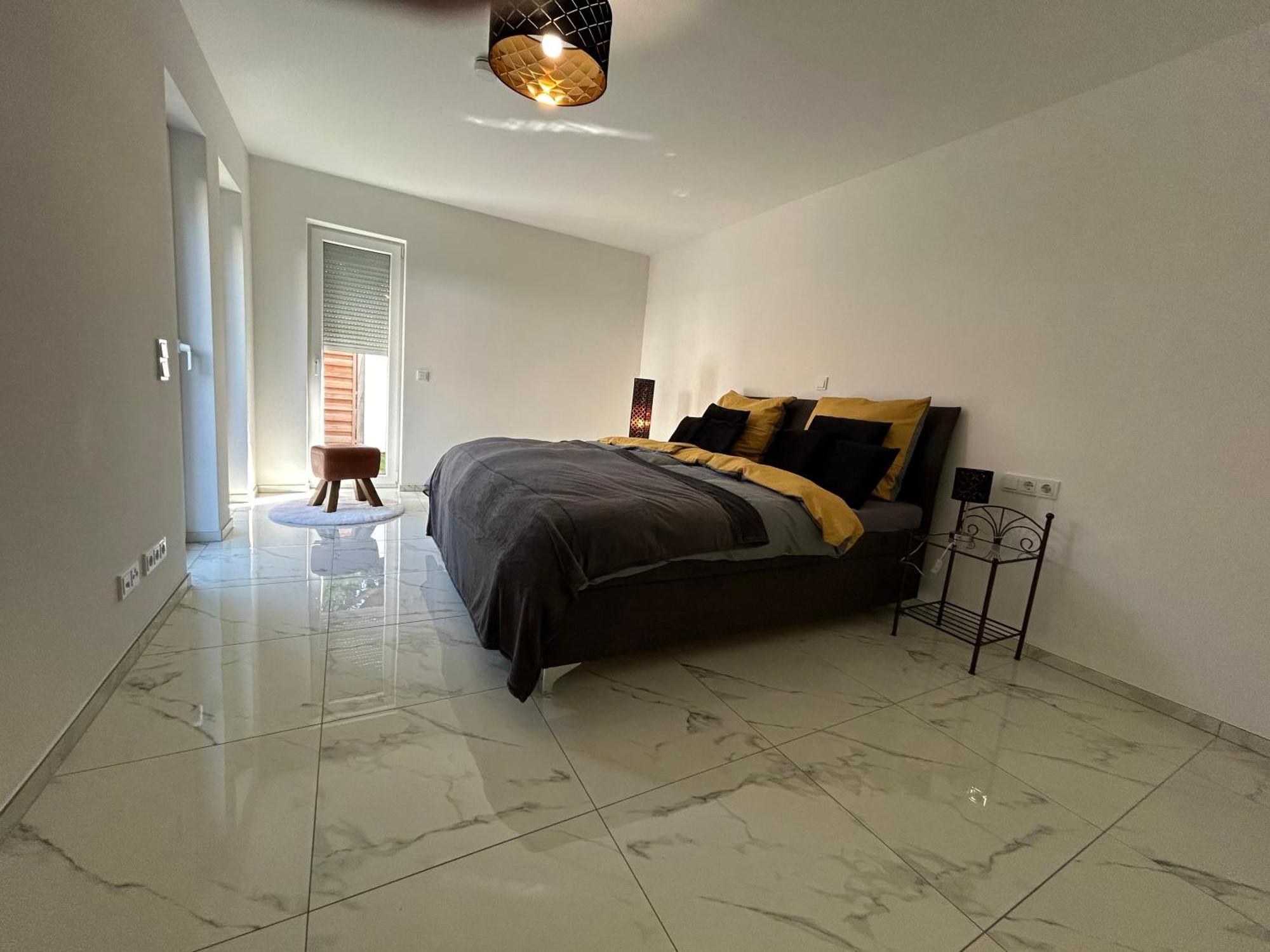 Ferienwohnung Patricia Bad Neuenahr-Ahrweiler Luaran gambar